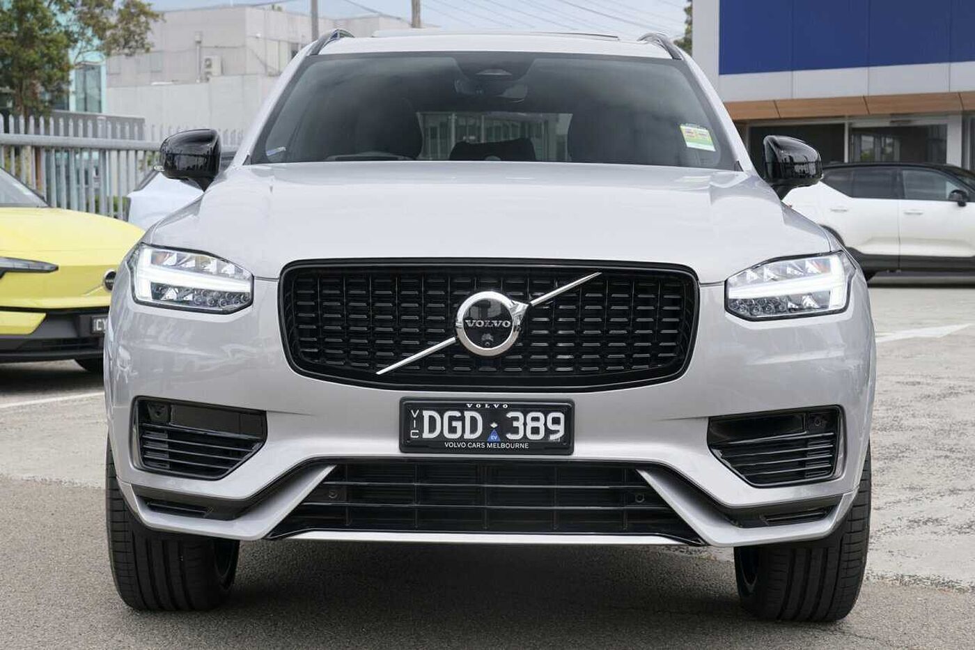 Volvo  XC90 Recharge Ultimate, T8 AWD Plug-in hybrid, Electric/Petrol, Dark, 7 Seats