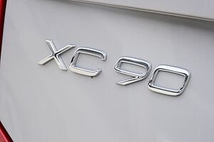 Volvo  XC90 Recharge Ultimate, T8 AWD Plug-in hybrid, Electric/Petrol, Dark, 7 Seats