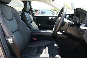 Volvo  XC60 Ultimate, B5 Mild Hybrid, Petrol, Bright