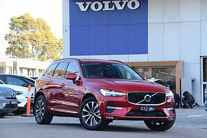 Volvo  XC60 Plus, B5 Mild Hybrid, Petrol