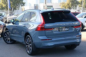 Volvo  XC60 Plus, B5 Mild Hybrid, Petrol