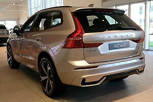 Volvo  XC60 Ultimate, B6 AWD mild hybrid, Petrol, Dark