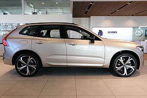 Volvo  XC60 Ultimate, B6 AWD mild hybrid, Petrol, Dark