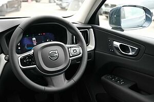 Volvo  XC60 Ultimate, B5 Mild Hybrid, Petrol, Bright