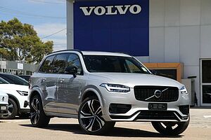 Volvo  XC90 Recharge Ultimate, T8 AWD Plug-in hybrid, Electric/Petrol, Dark, 7 Seats