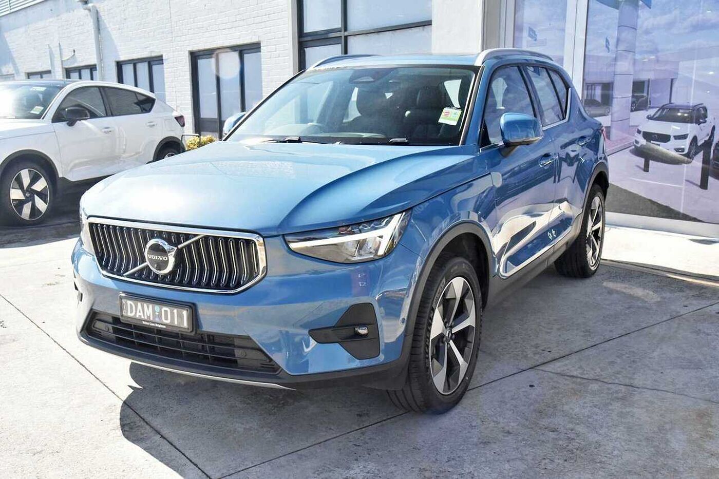 Volvo  XC40 Ultimate, B4 Mild Hybrid, Petrol, Bright