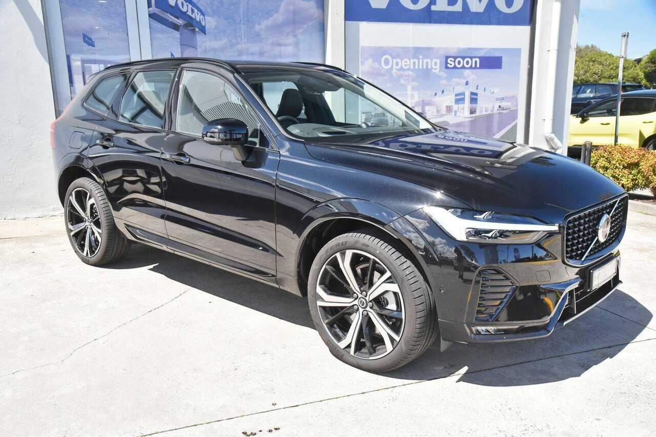 Volvo  XC60 Ultimate, B6 AWD mild hybrid, Petrol, Dark