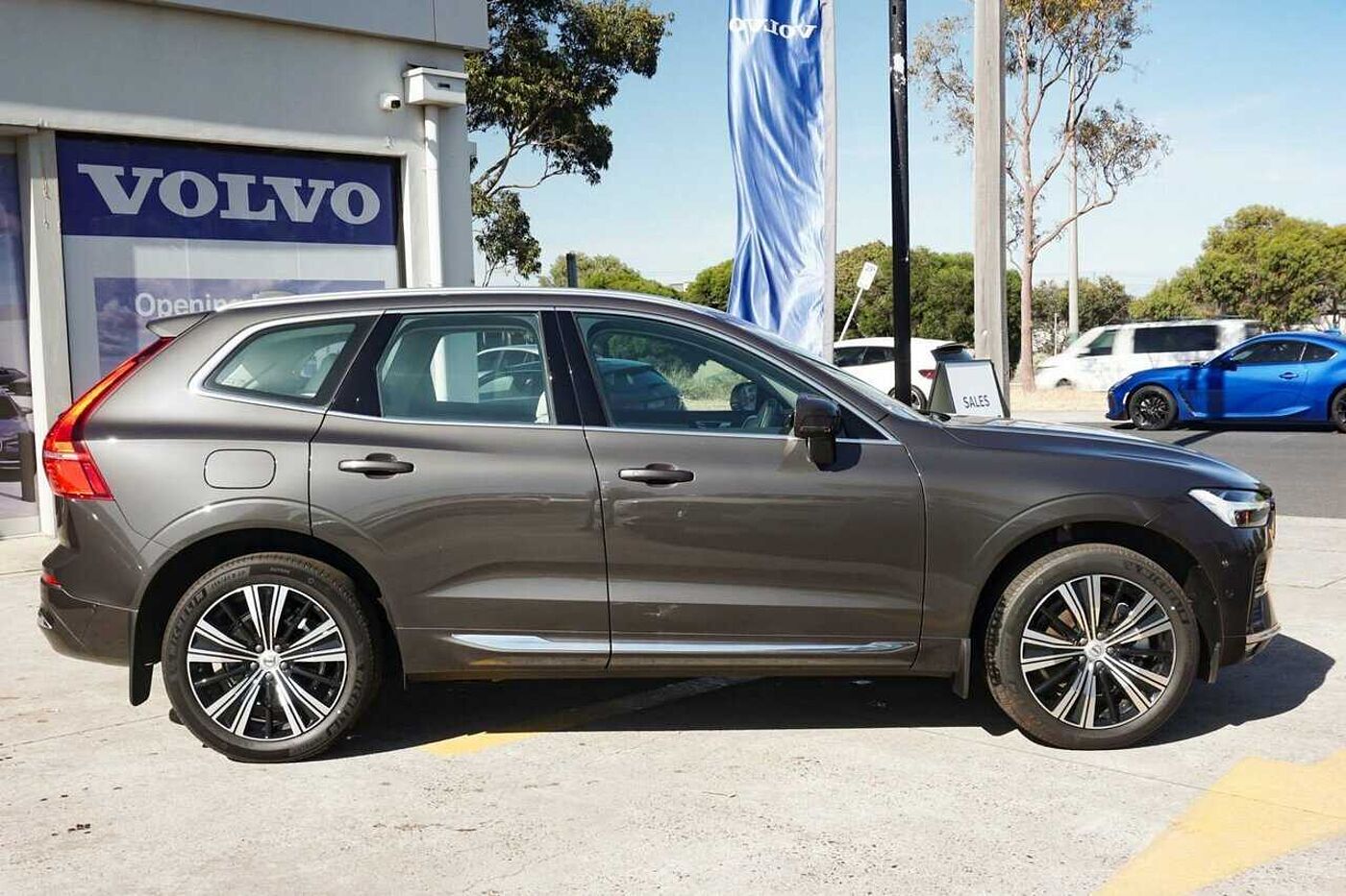 Volvo  XC60 Ultimate, B5 Mild Hybrid, Petrol, Bright