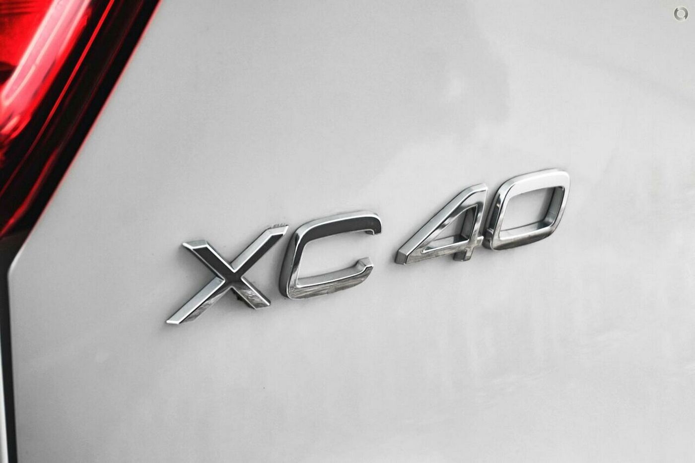 Volvo  XC40 Ultimate, B5 Mild Hybrid, Petrol, Dark