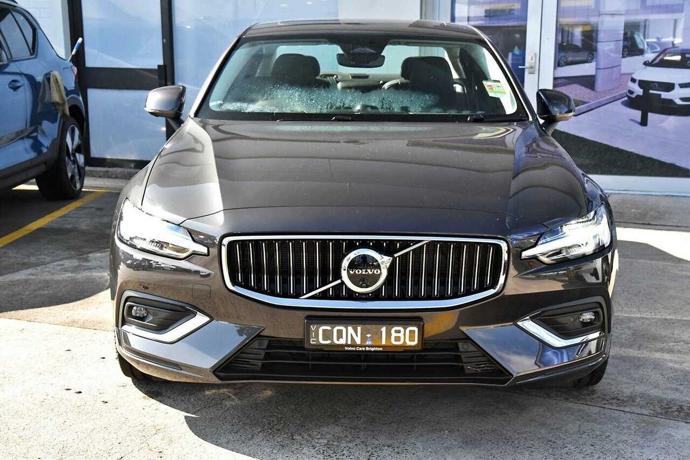 Volvo  S60 Ultimate, B5 AWD Mild Hybrid, Petrol, Bright