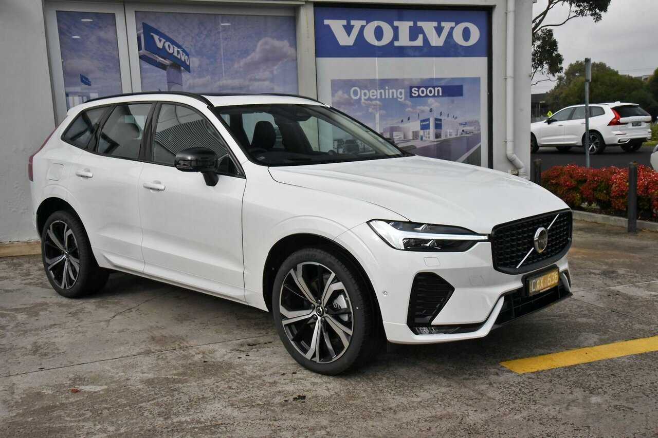 Volvo  XC60 Ultimate, B6 Mild Hybrid, Petrol, Dark