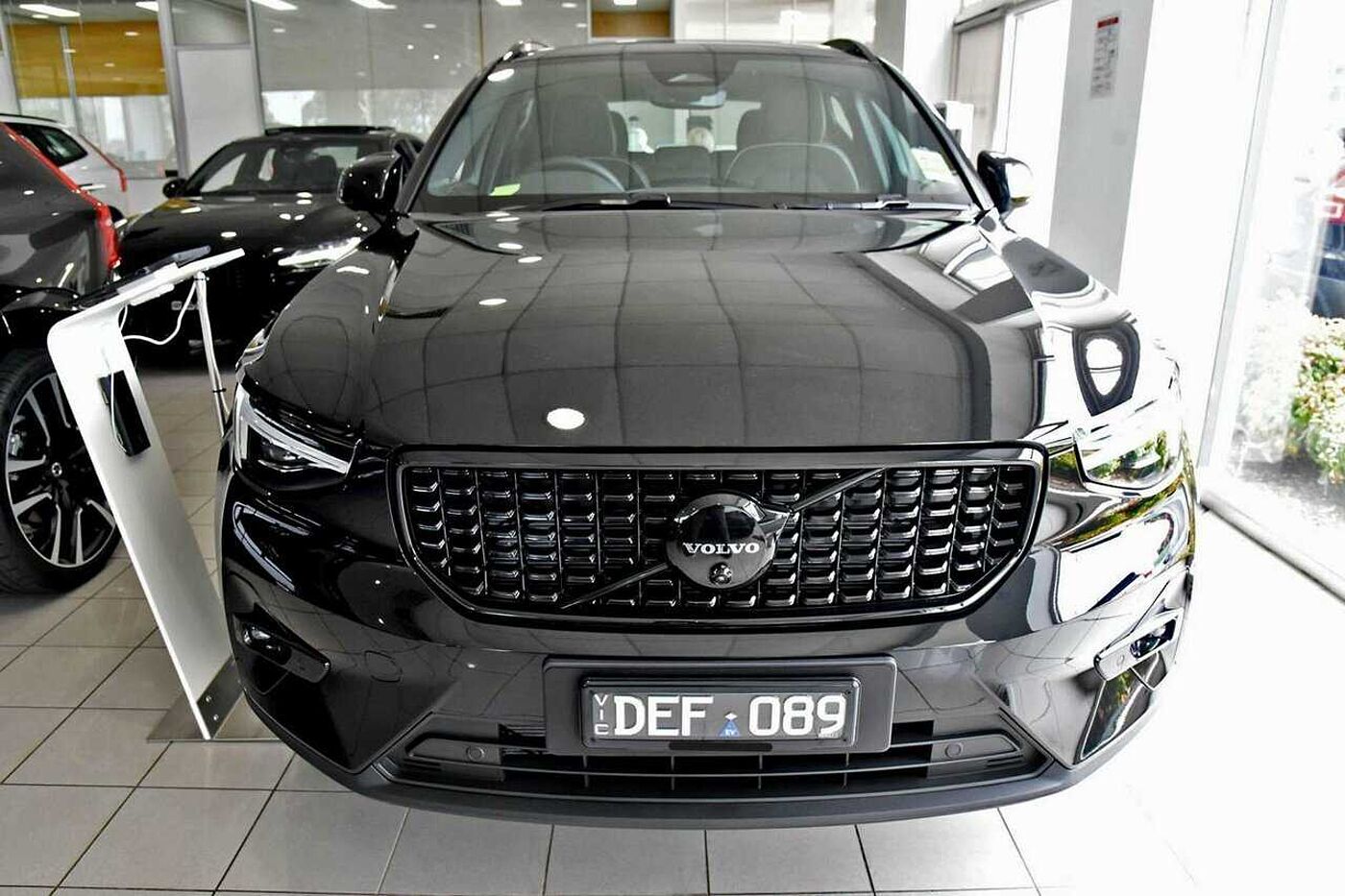 Volvo  XC40 Black Edition Ultra, B4 AWD Mild hybrid, Petrol