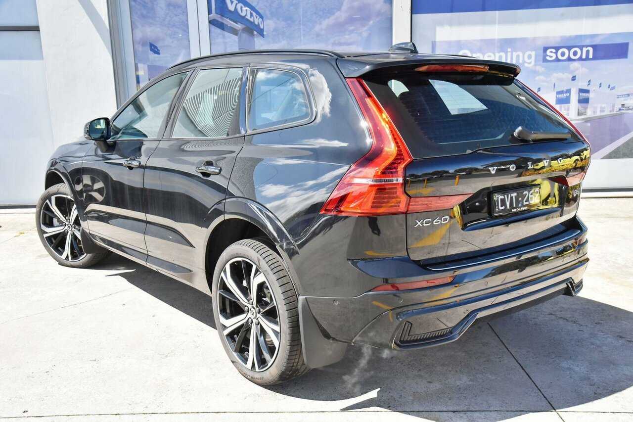 Volvo  XC60 Ultimate, B6 Mild Hybrid, Petrol, Dark