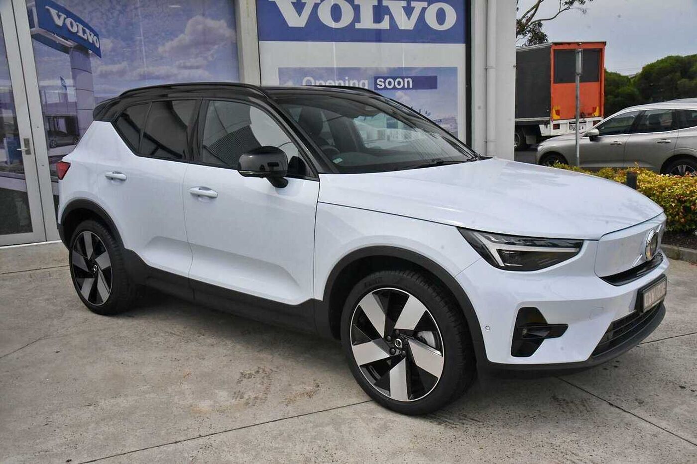 Volvo  XC40 Recharge Ultimate, Twin Motor, Electric