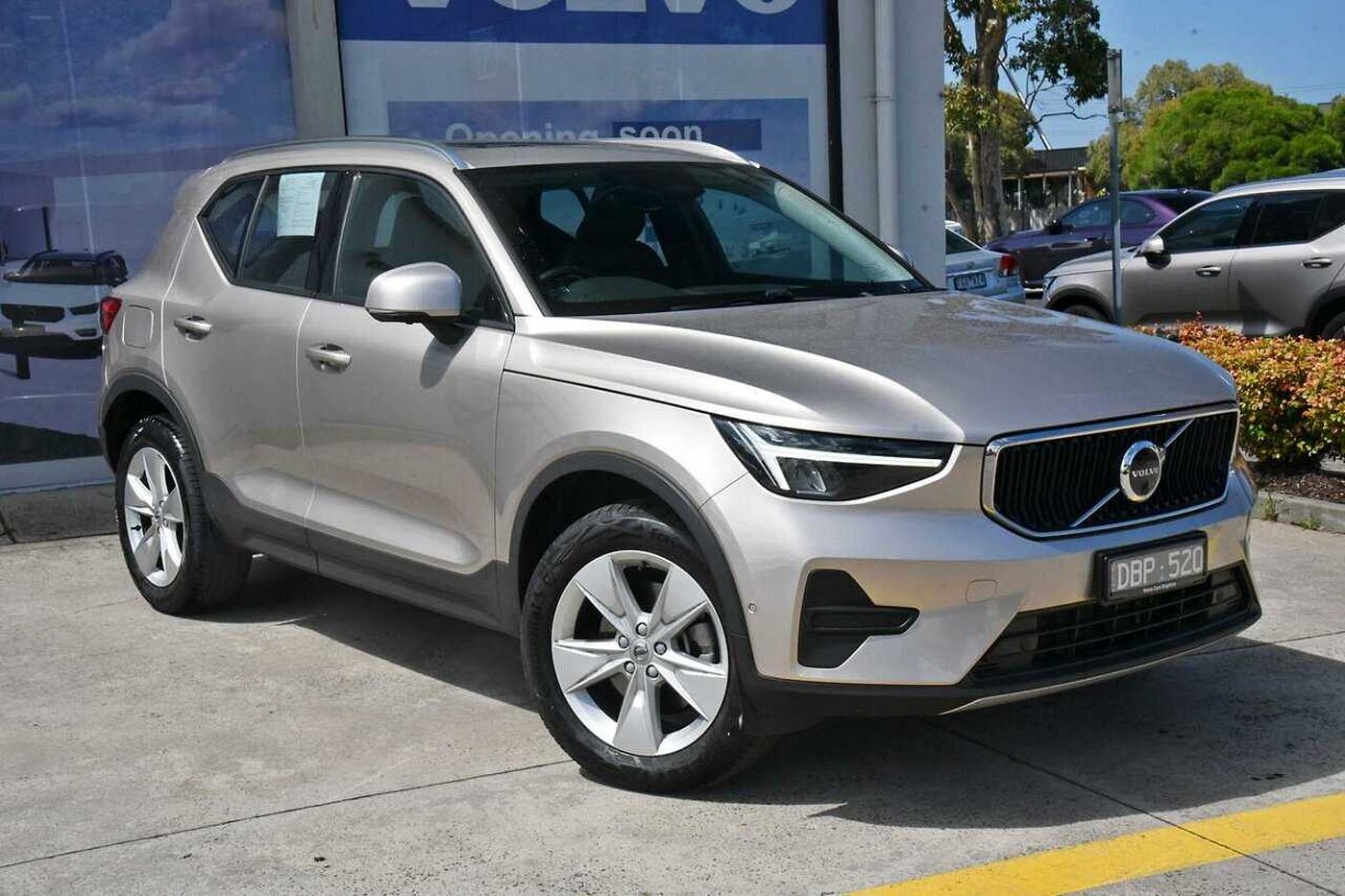 Volvo  XC40 Plus, B4 Mild Hybrid, Petrol