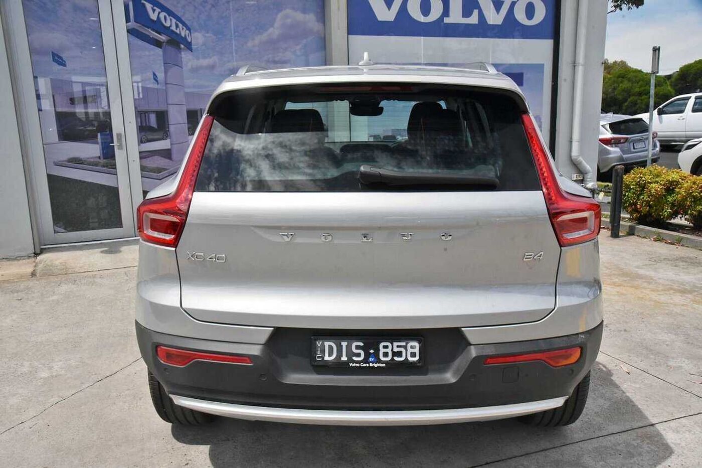 Volvo  XC40 Plus, B4 Mild hybrid, Petrol