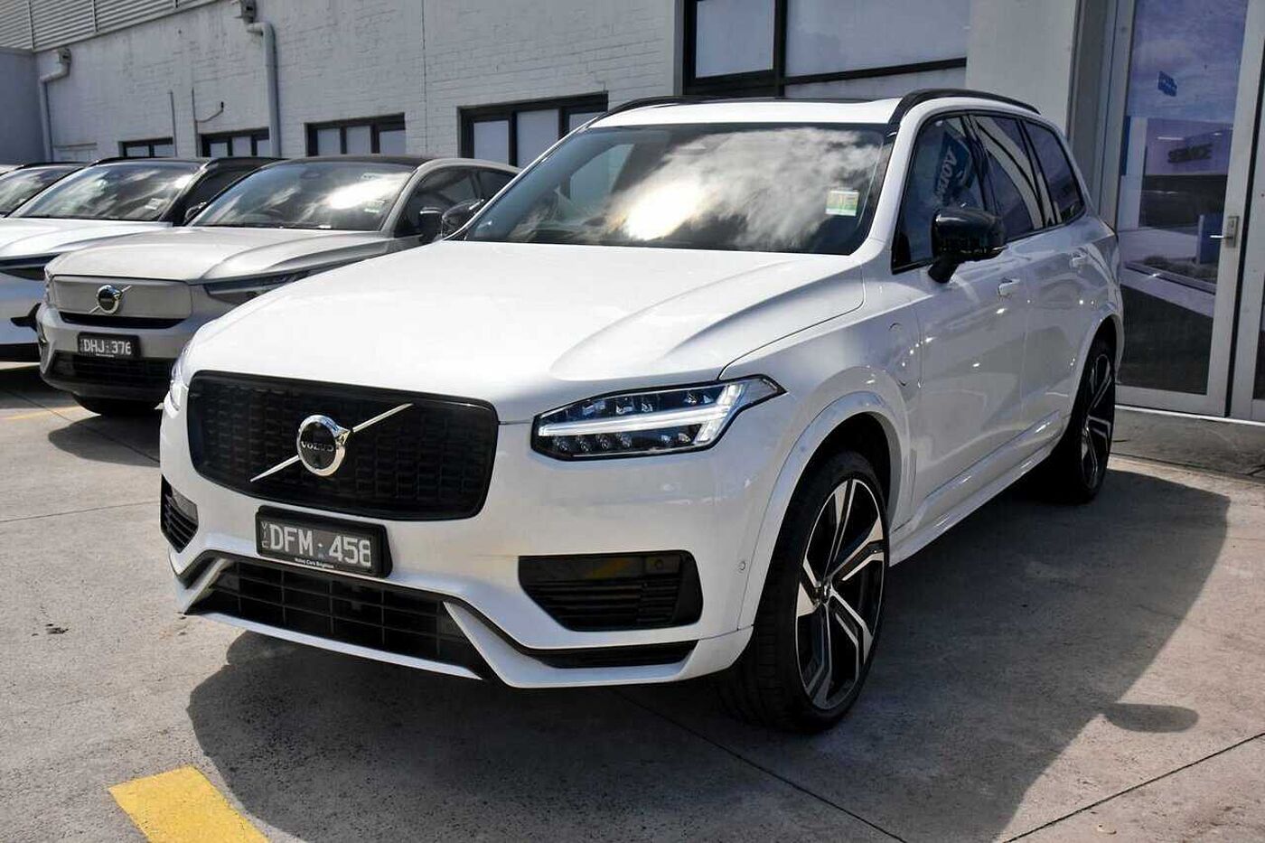 Volvo  XC90 Recharge Ultimate, T8 AWD Plug-in hybrid, Electric/Petrol, Dark, 7 Seats