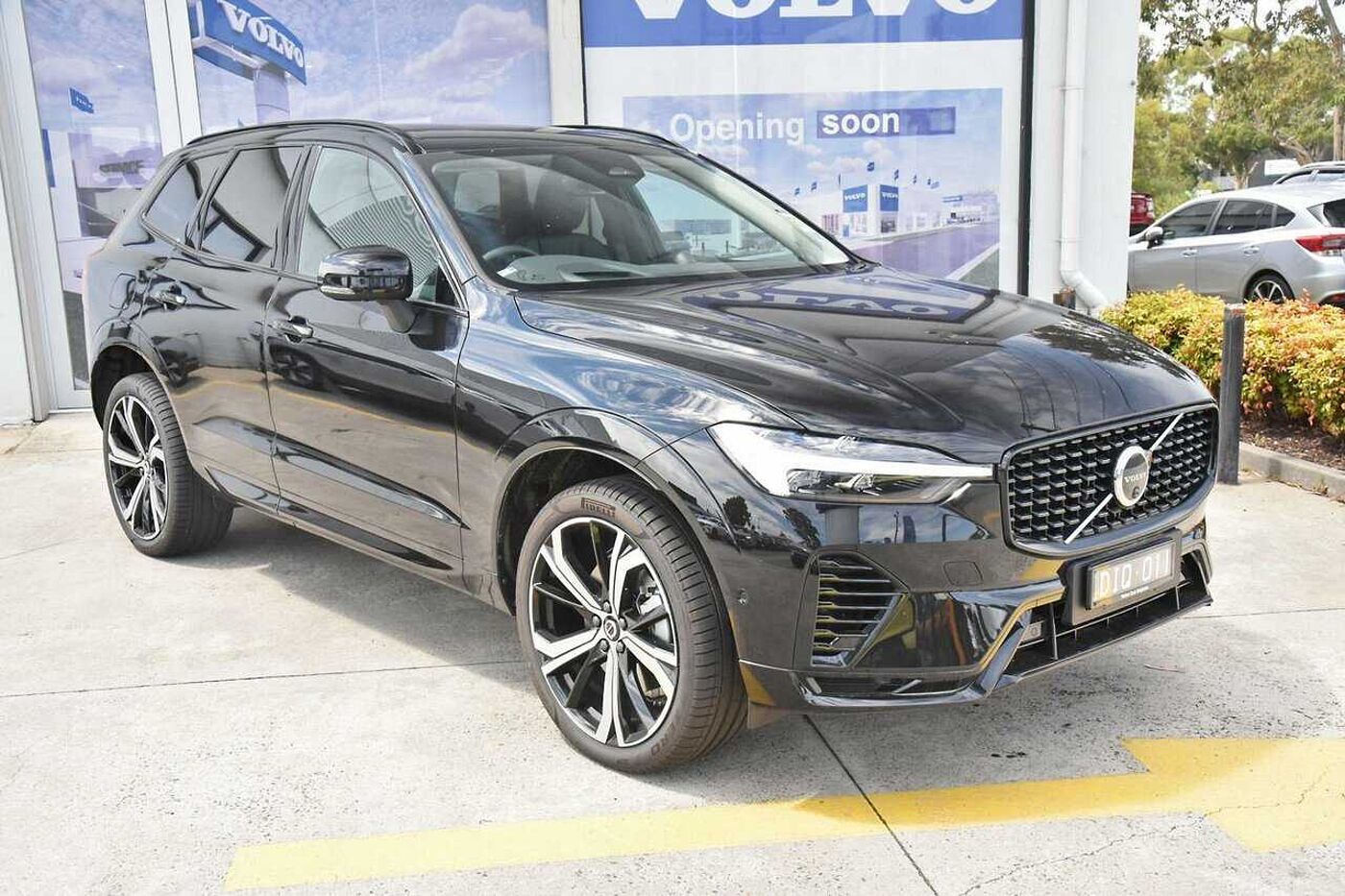 Volvo  XC60 Ultra, T8 AWD Plug-in hybrid, Electric/Petrol, Dark