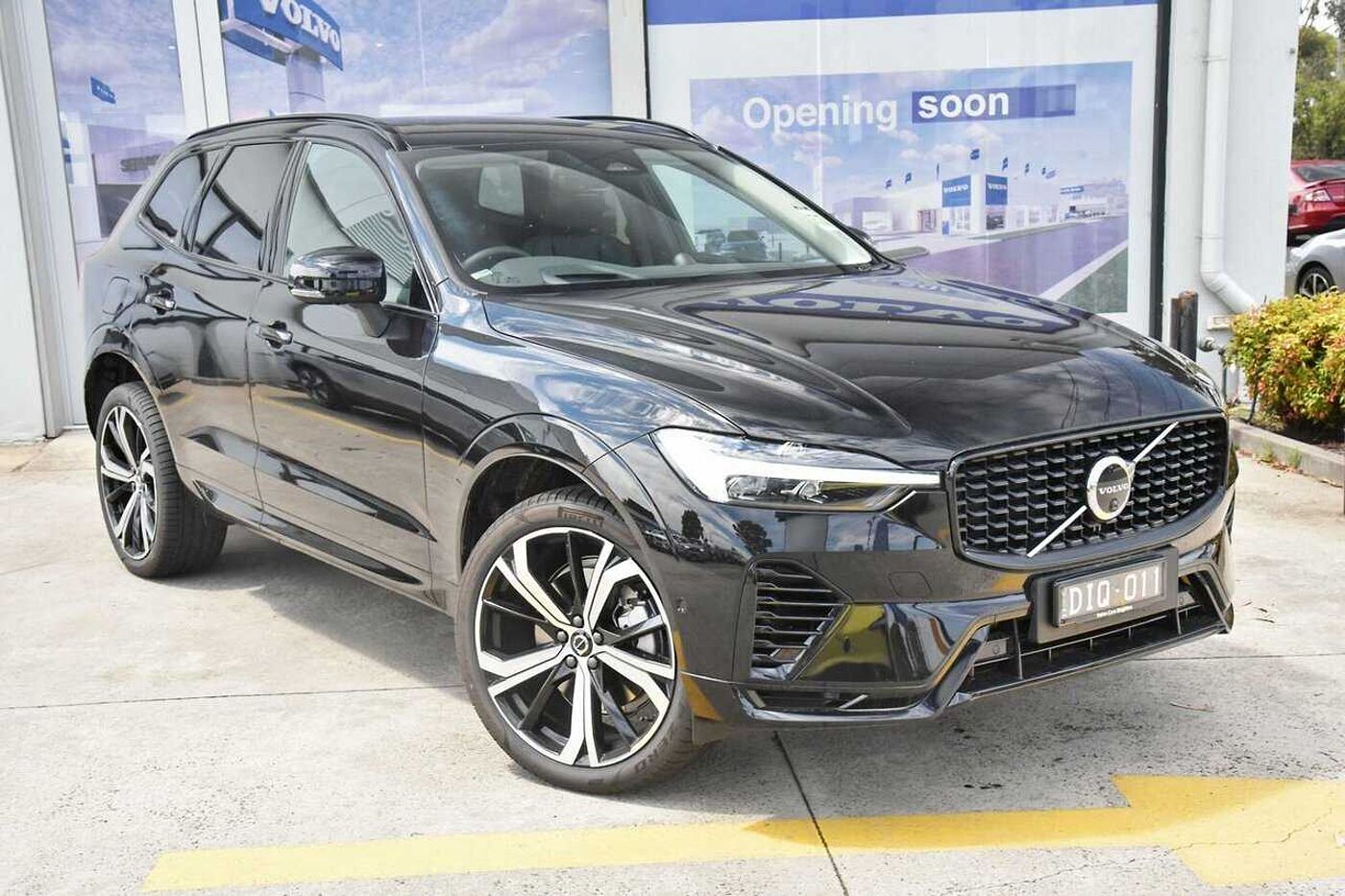 Volvo  XC60 Ultra, T8 AWD Plug-in hybrid, Electric/Petrol, Dark