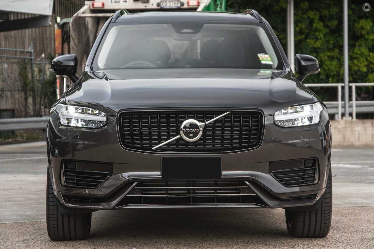 Volvo  XC90 Recharge Ultimate, T8 AWD Plug-in hybrid, Electric/Petrol, Dark, 7 Seats