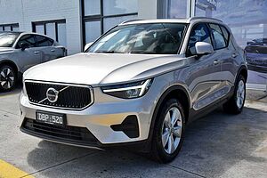 Volvo  XC40 Plus, B4 Mild Hybrid, Petrol