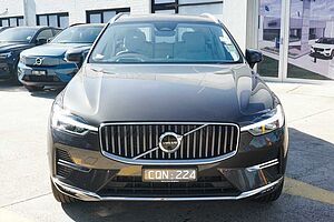 Volvo  XC60 Ultimate, B5 Mild Hybrid, Petrol, Bright