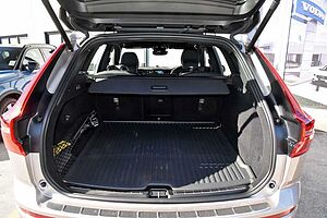 Volvo  XC60 Ultimate, B6 Mild Hybrid, Petrol, Dark