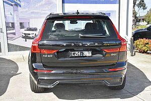 Volvo  XC60 Ultimate, B6 Mild Hybrid, Petrol, Dark