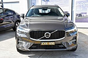 Volvo  XC60 Plus, B5 Mild Hybrid, Petrol