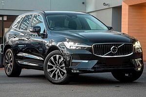 Volvo  XC60 Plus, B5 Mild Hybrid, Petrol