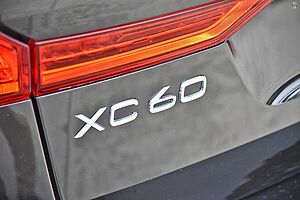 Volvo  XC60 Ultimate, B5 Mild Hybrid, Petrol, Bright