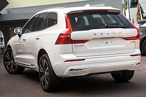 Volvo  XC60 Ultimate, B6 Mild Hybrid, Petrol, Dark