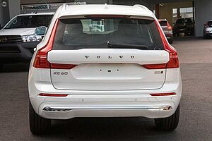 Volvo  XC60 Ultimate, B6 Mild Hybrid, Petrol, Dark