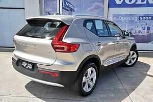 Volvo  XC40 Plus, B4 Mild Hybrid, Petrol