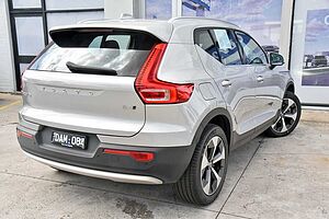 Volvo  XC40 Ultimate, B4 Mild Hybrid, Petrol, Bright