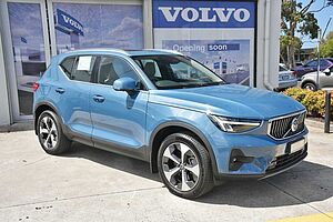 Volvo  XC40 Ultimate, B4 Mild Hybrid, Petrol, Bright