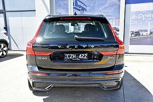 Volvo  XC60 Ultimate, B6 AWD mild hybrid, Petrol, Dark