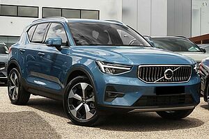 Volvo  XC40 Ultimate, B4 Mild Hybrid, Petrol, Bright