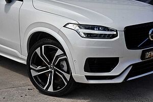 Volvo  XC90 Recharge Ultimate, T8 AWD Plug-in hybrid, Electric/Petrol, Dark, 7 Seats