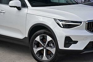 Volvo  XC40 Ultra, B4 AWD Mild hybrid, Petrol, Bright