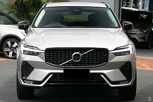 Volvo  XC60 Ultimate, B6 AWD mild hybrid, Petrol, Dark