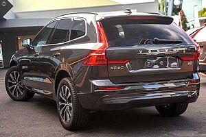 Volvo  XC60 Plus, B5 AWD Mild hybrid, Petrol