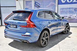 Volvo  XC60 T6 R-Design