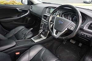 Volvo  V40 T4 Luxury