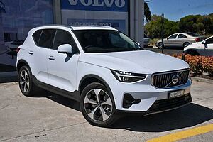 Volvo  XC40 Ultra, B4 AWD Mild hybrid, Petrol, Bright