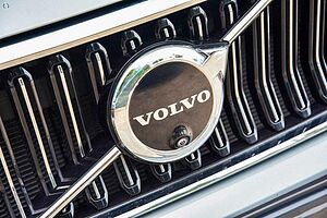 Volvo  XC40 Ultra, B4 AWD Mild hybrid, Petrol, Bright