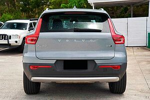 Volvo  XC40 Ultra, B4 AWD Mild hybrid, Petrol, Bright