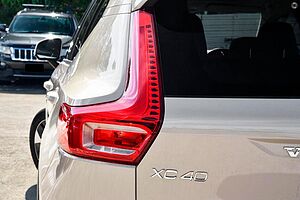 Volvo  XC40 Ultra, B4 AWD Mild hybrid, Petrol, Bright