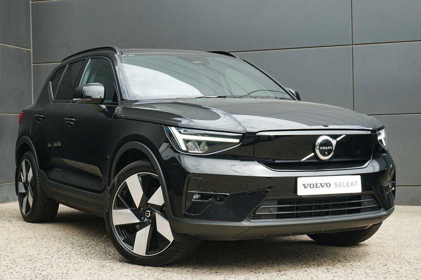 Volvo  XC40 Recharge Plus, Single Motor, Electric