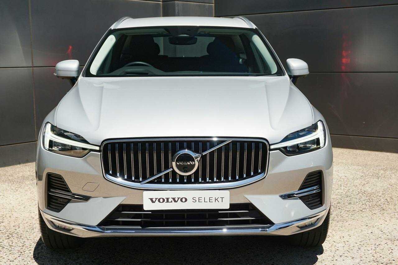 Volvo  XC60 Ultimate, B5 Mild Hybrid, Petrol, Bright